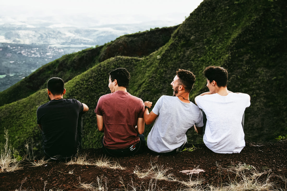 How to choose the most suitable men's hair systems in the online shop?